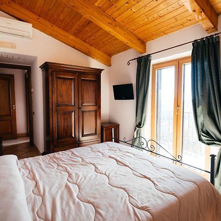 Villa Al Rifugio Cava deʼ Tirreni Buitenkant foto
