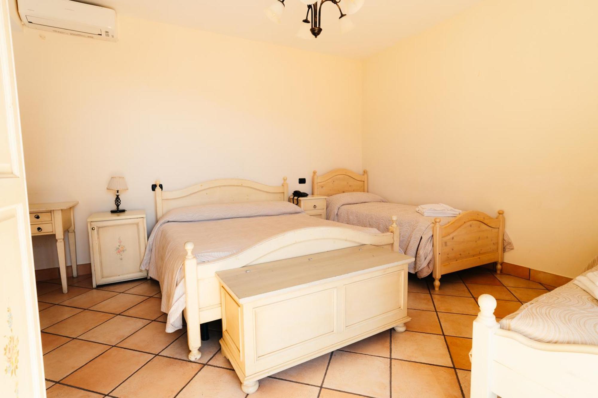 Villa Al Rifugio Cava deʼ Tirreni Buitenkant foto
