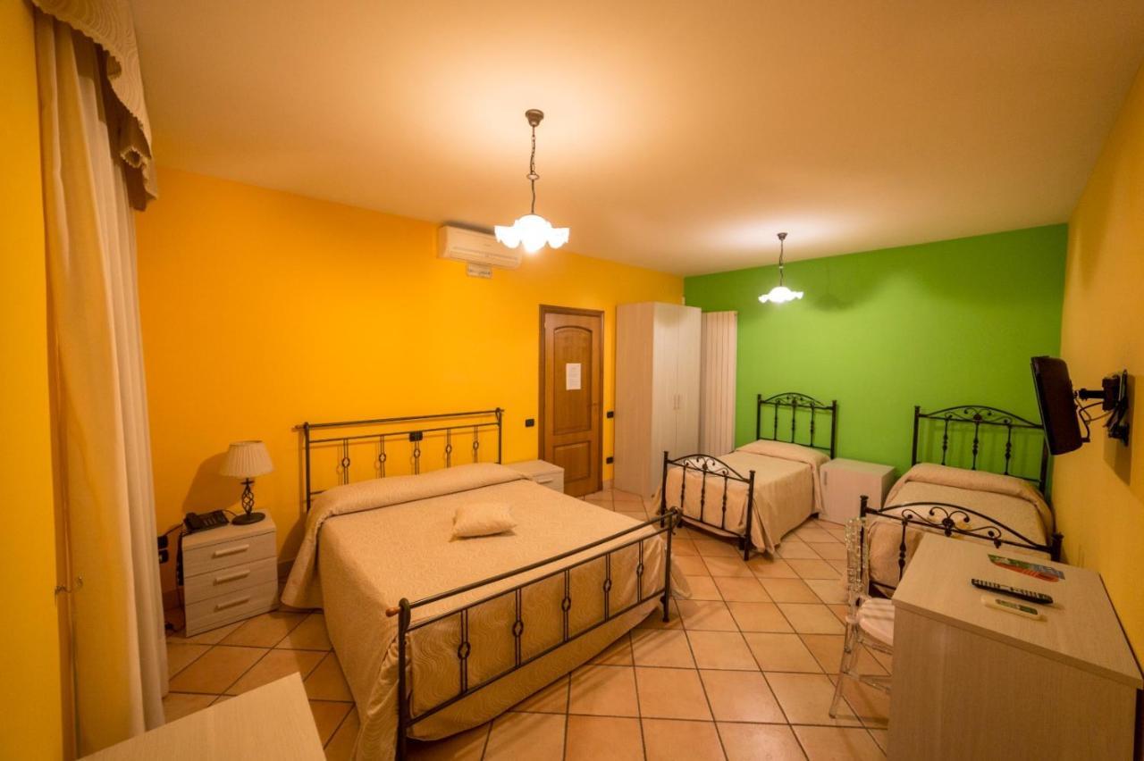 Villa Al Rifugio Cava deʼ Tirreni Buitenkant foto